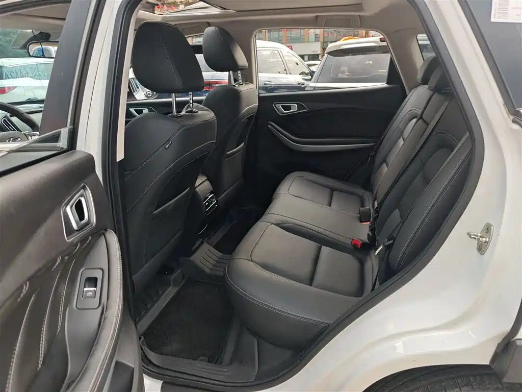 Фото 17 - Chery Tiggo 7