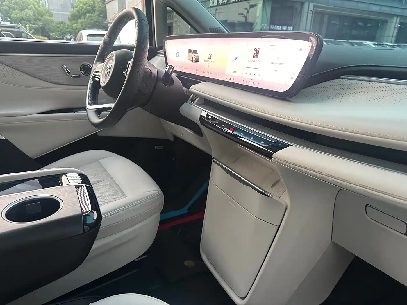 Buick GL8 New Energy 2024 Landglory Premium Edition 7-Seater фото 22
