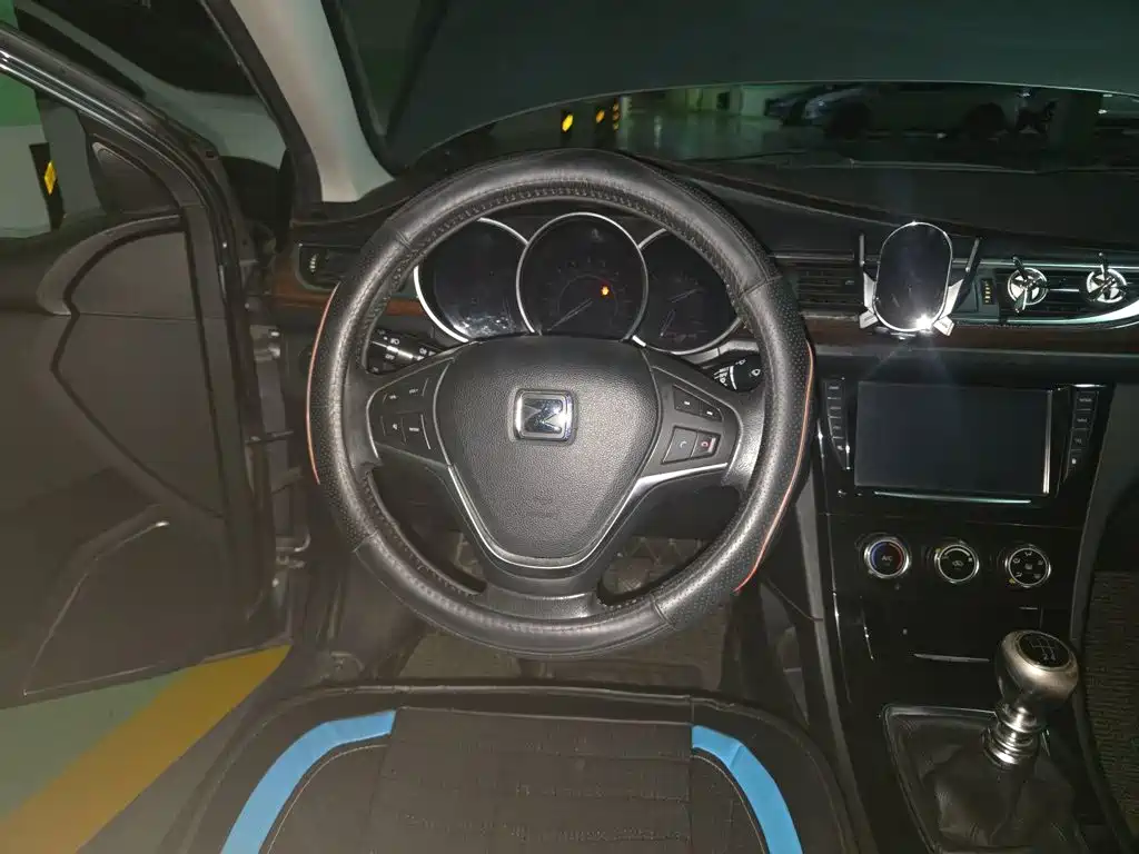 Zotye Z500 2015 2015 1.5T Manual Elite