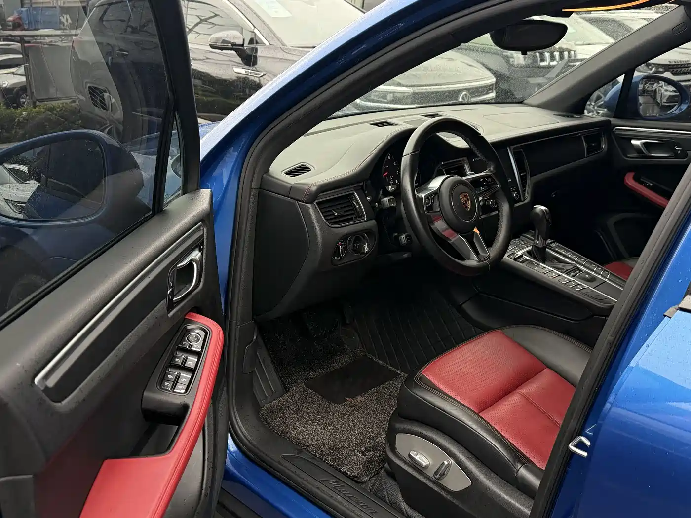 Porsche Macan 2017 Macan 2.0T фото 9