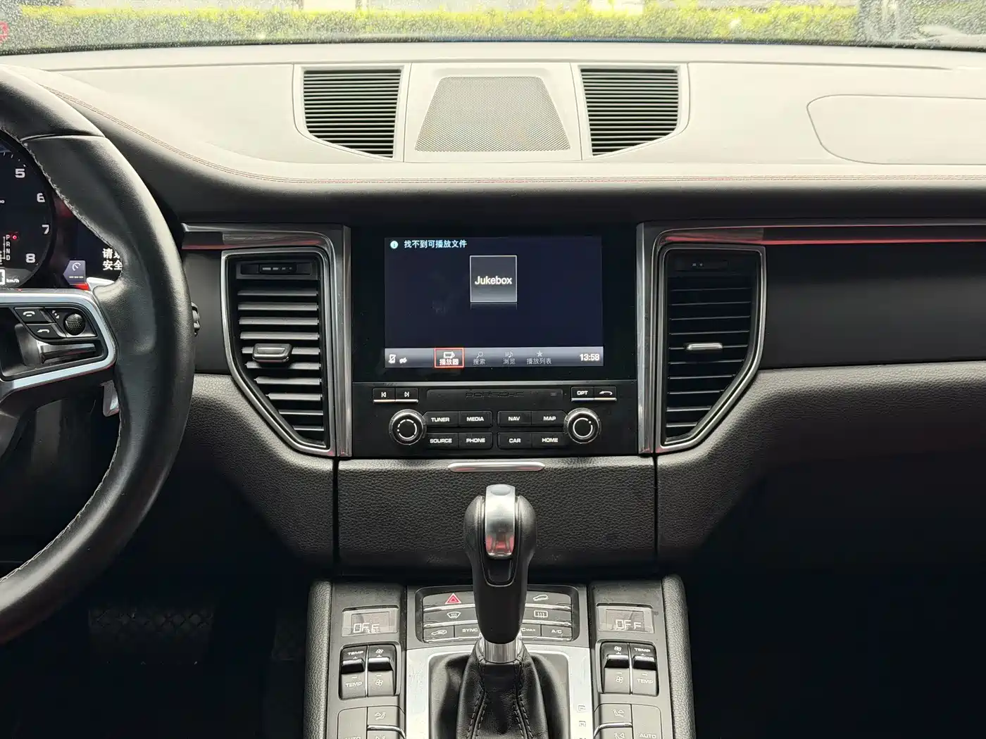 Porsche Macan 2017 Macan 2.0T фото 18