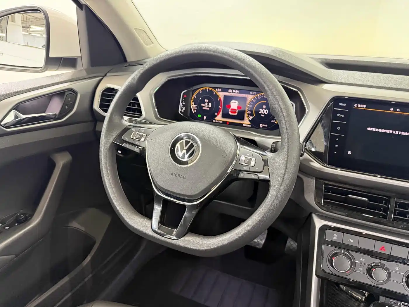 VOLKSWAGEN TU KAI