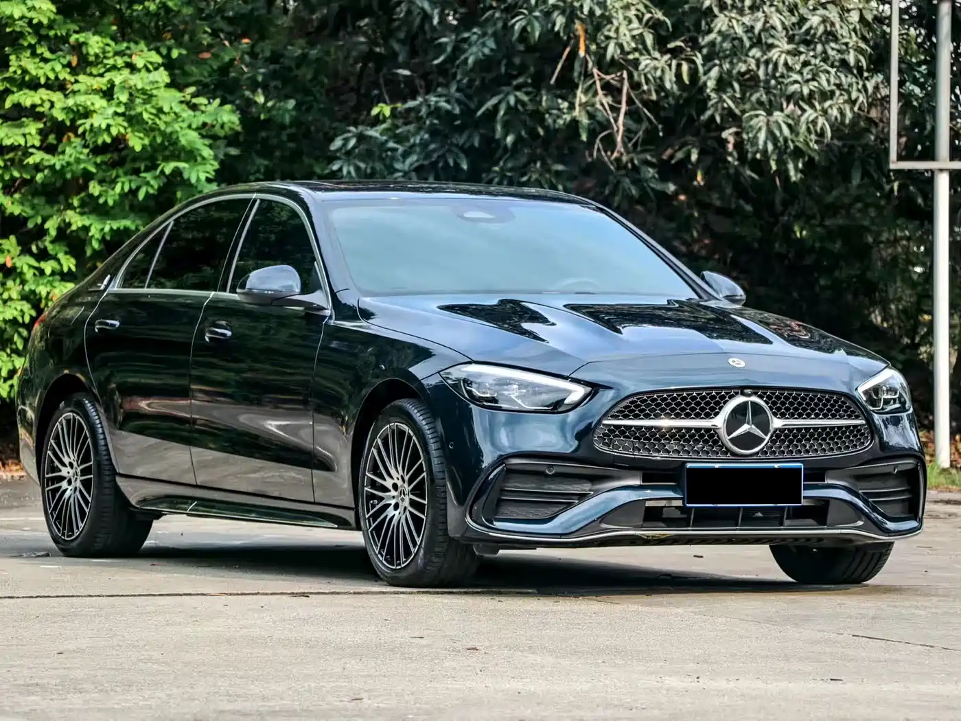 Mercedes-Benz C-Class 2024 C 200 L Sport Edition фото 3