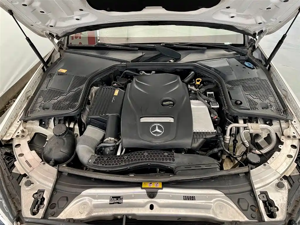 Mercedes-Benz C-Class 2016 C 200 L Sport фото 20