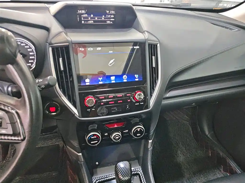 SUBARU FORESTER