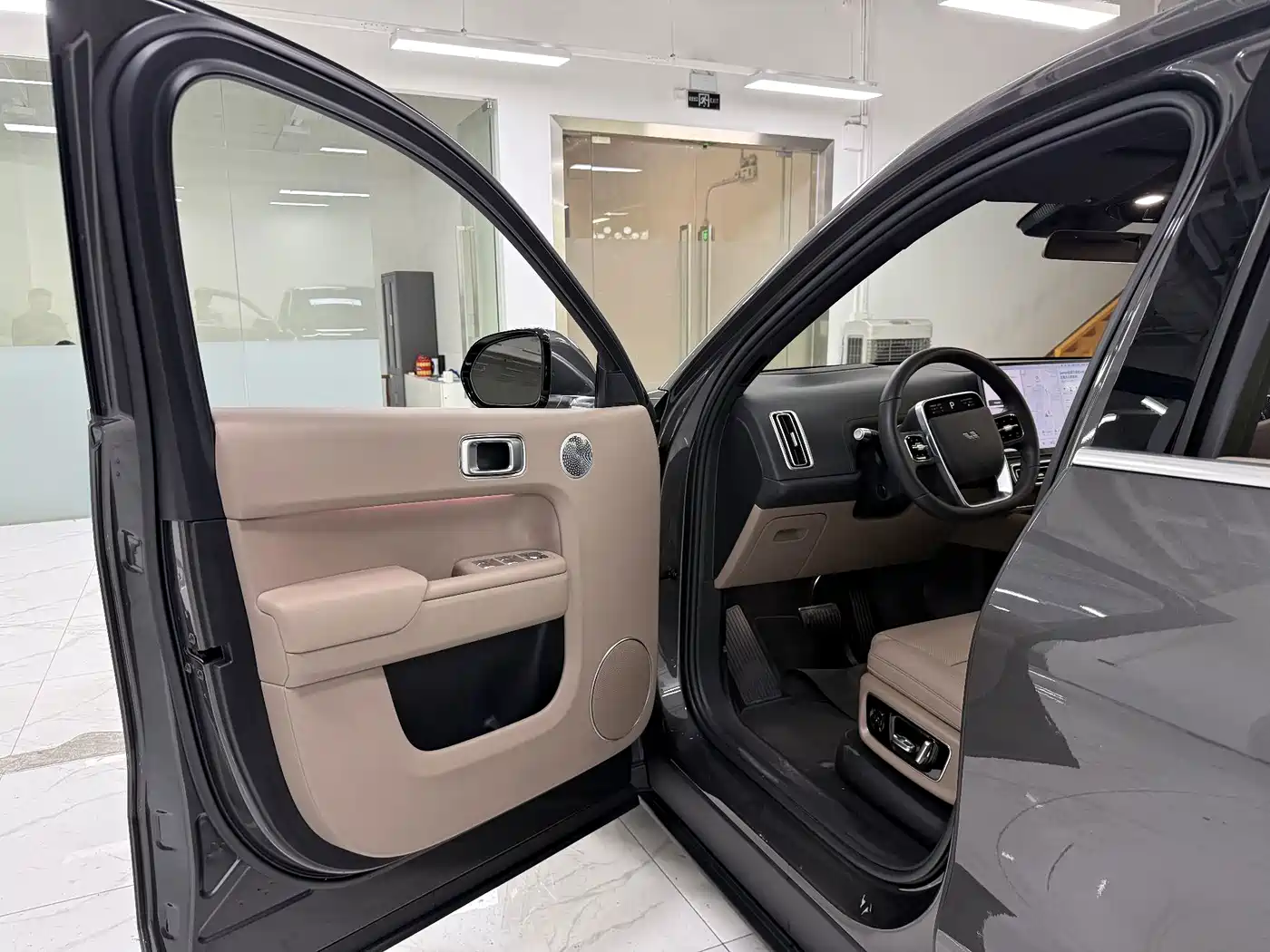 Li Auto Li L8 2025 2025 Ultra Smart Renewal Edition