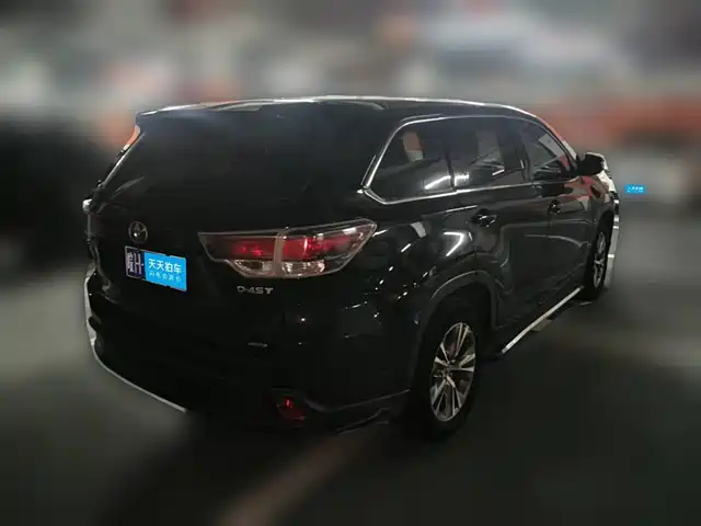 Toyota Highlander 2015 2.0T AWD Elite Edition 7-seater — фото 2