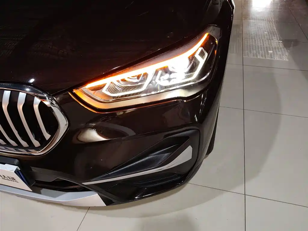 BMW X1 2020 sDrive20Li Premium Edition фото 24