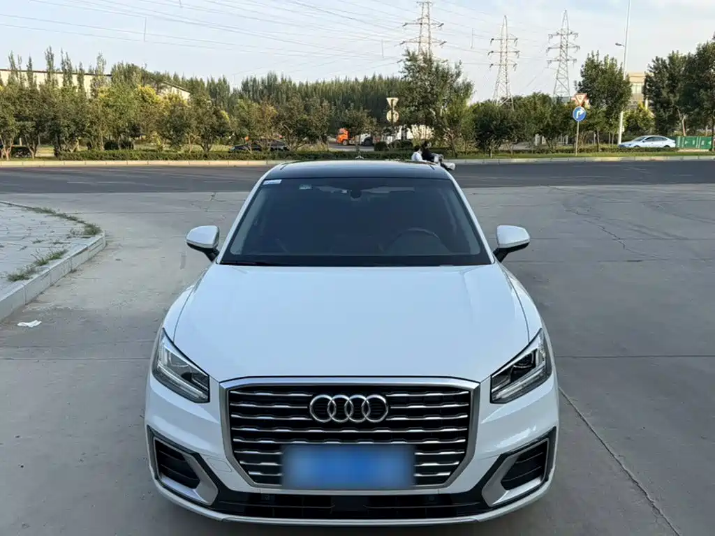 Фото 3 - Audi Q2L