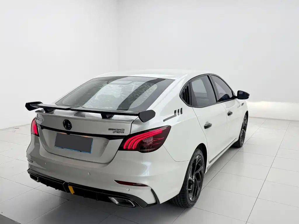 Photo 9 - MG MG6
