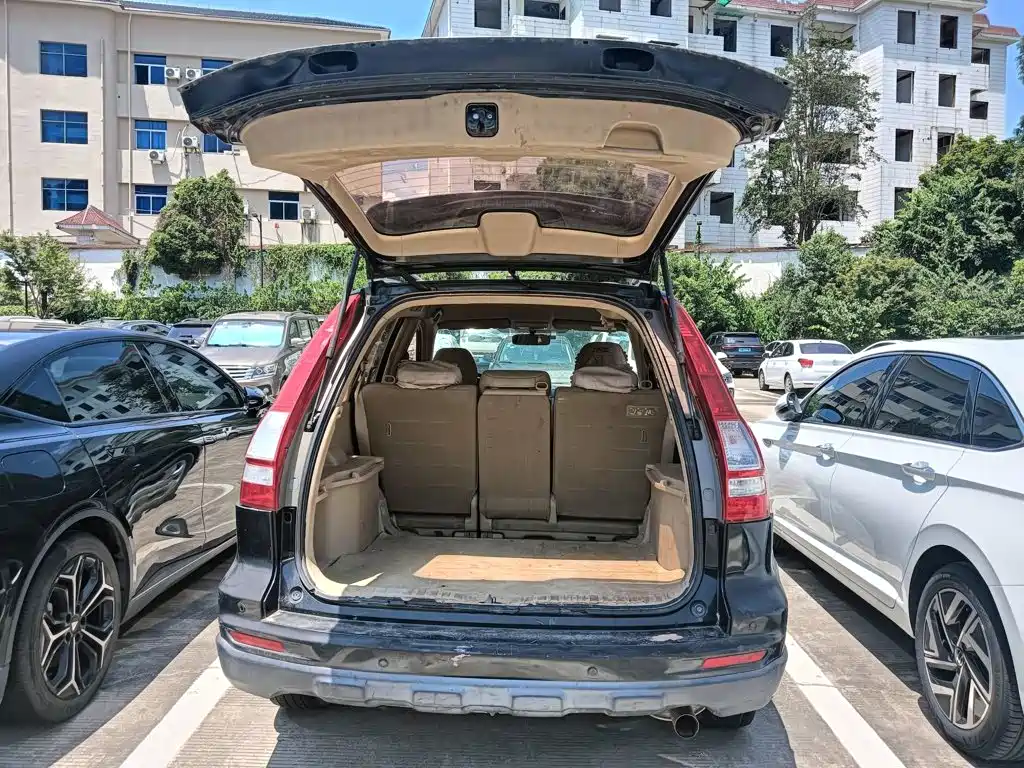 Honda CR-V 2011 2010 2.0L Manual 2WD Urban Edition