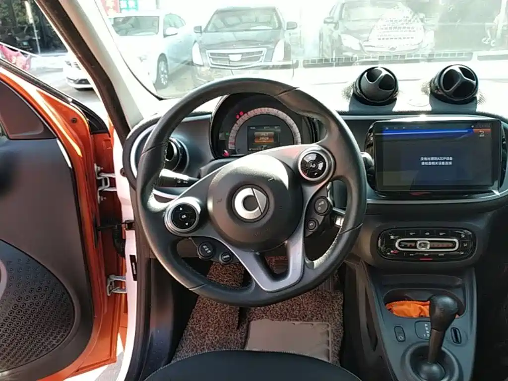 smart forfour 2019 2018 1.0L 52kW Passion Edition