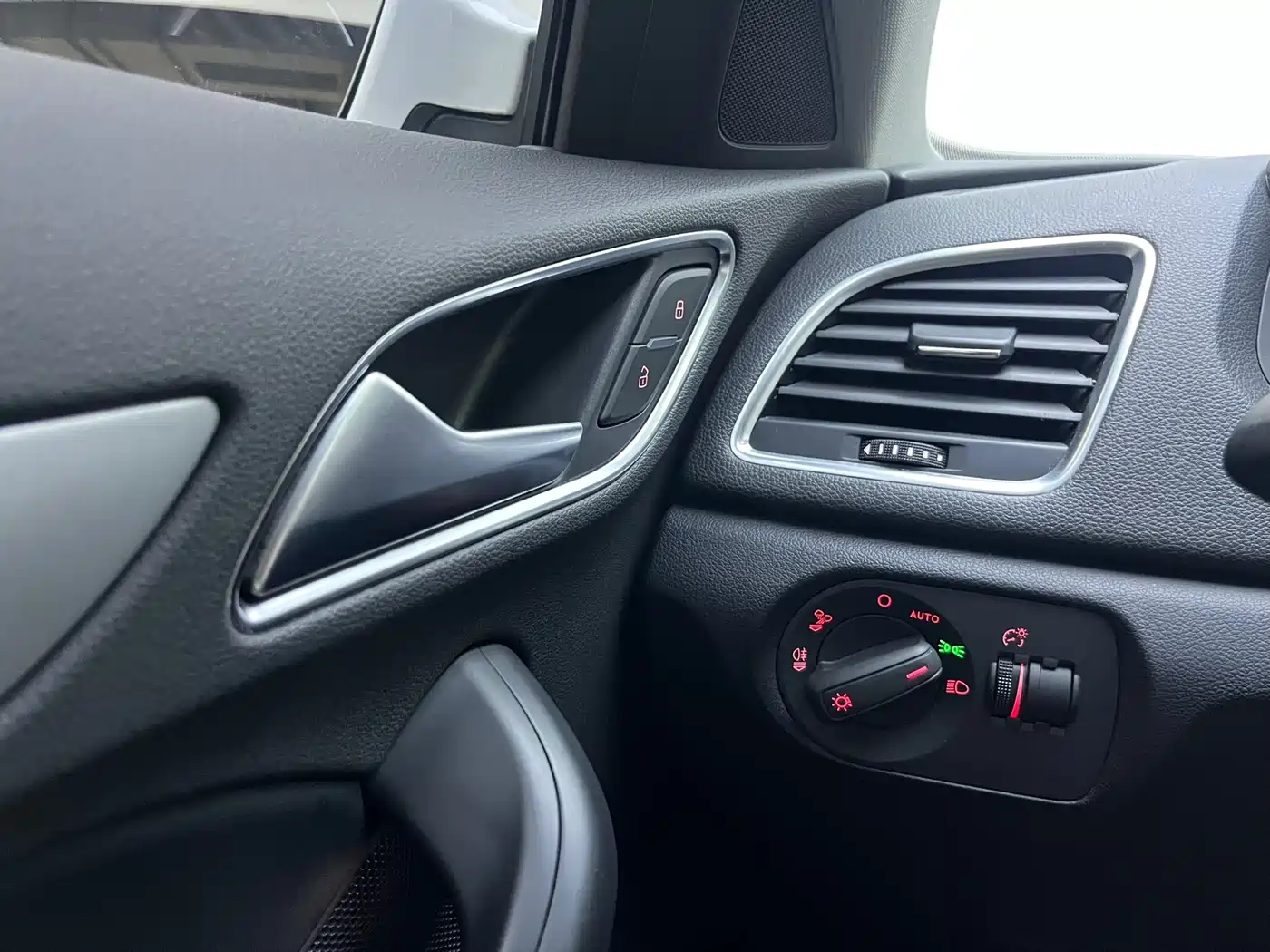Audi Q3 2018 35 TFSI Fashion Collector's Edition фото 12