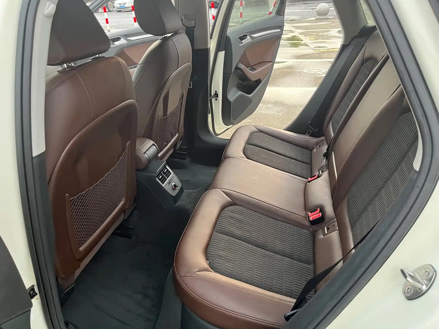 Audi A3 (Import) 2014 2014 Limousine 40 TFSI S line Comfort