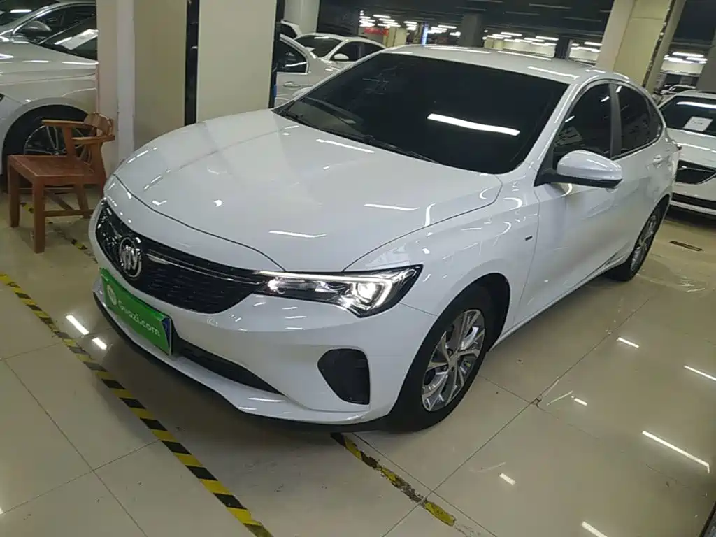 Photo 1 - Buick Verano