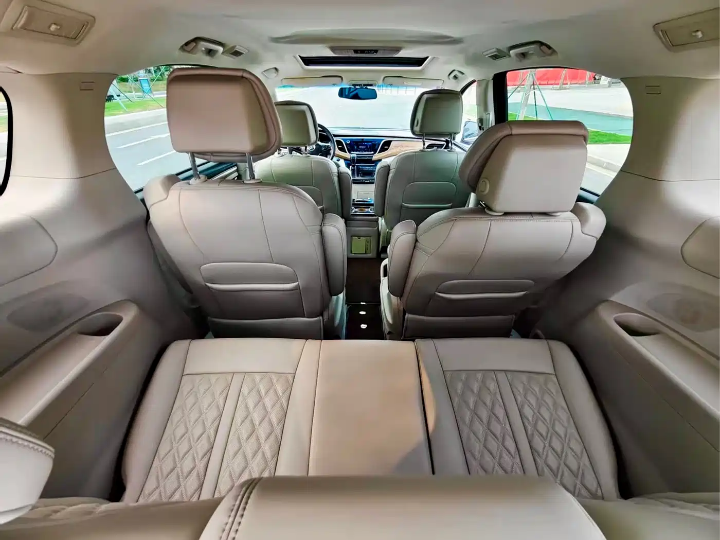 Buick GL8 2018 ES 28T Comfort Type China VI фото 12