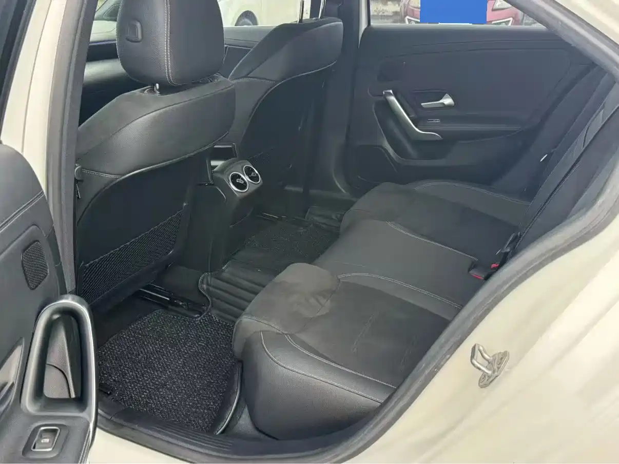 MERCEDES-BENZ A CLASS