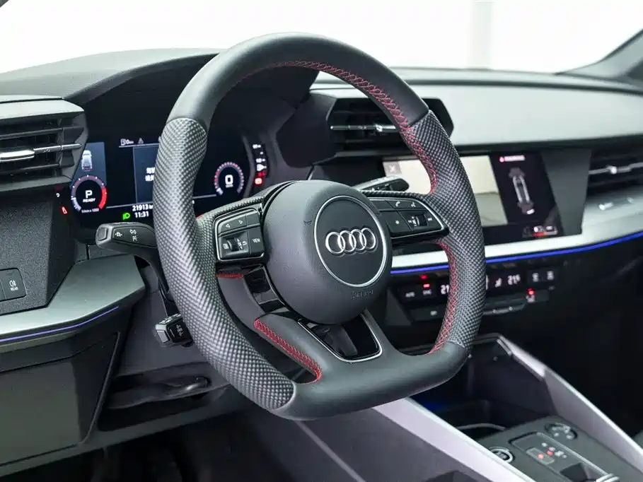 Audi A3 2024 Model Sportback 35 TFSI Fashion Sport фото 17