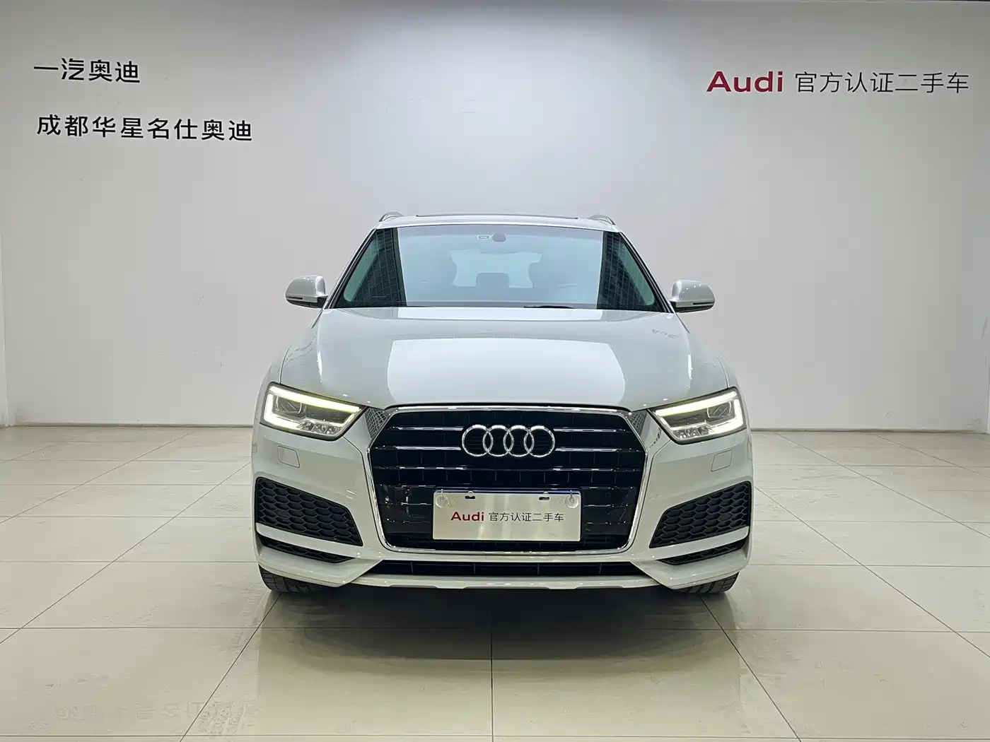 Audi Q3 2018 35 TFSI Fashion Collector's Edition фото 2