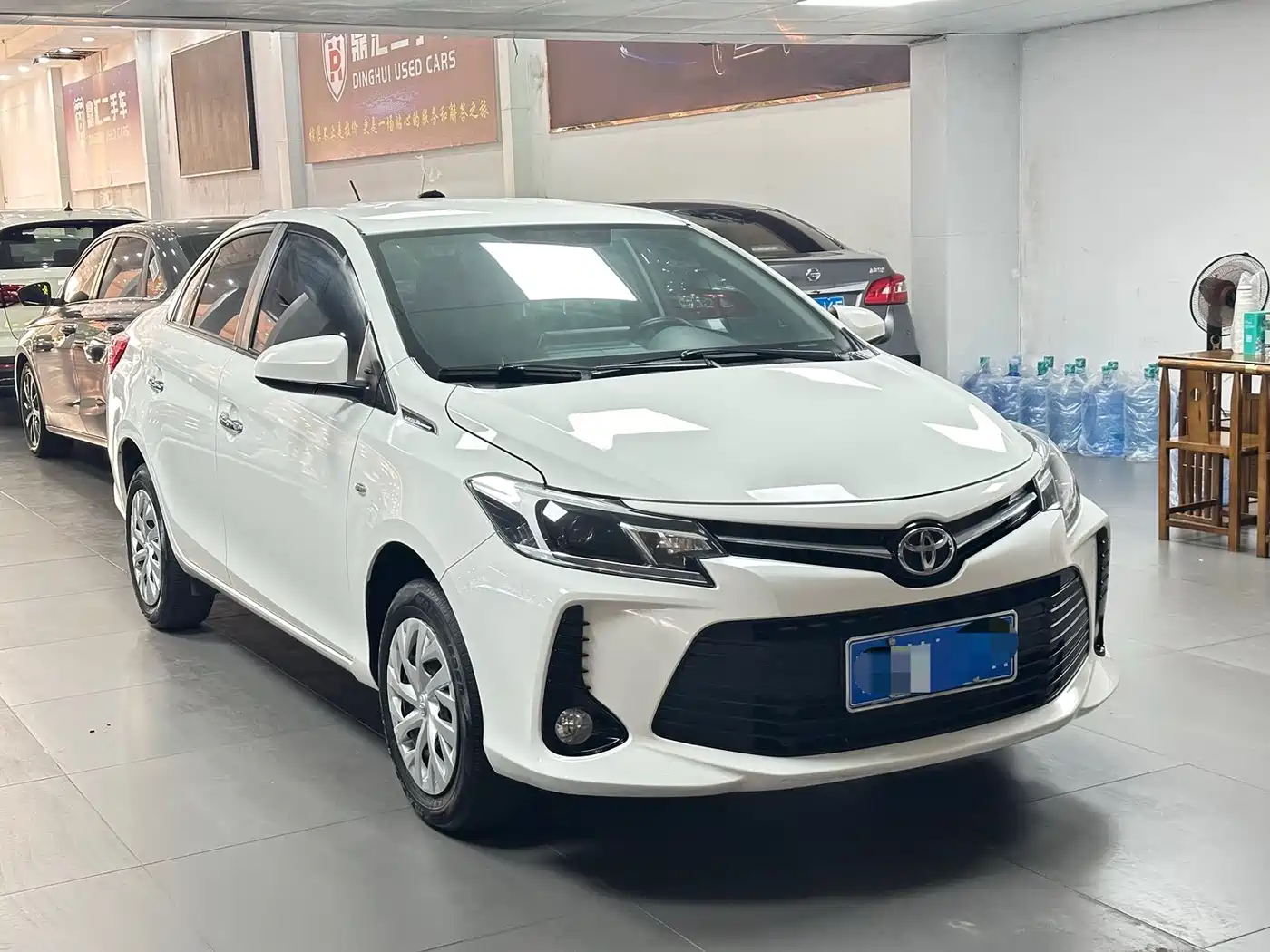 Toyota Vios 2022 1.5L 20th Anniversary Edition фото 3