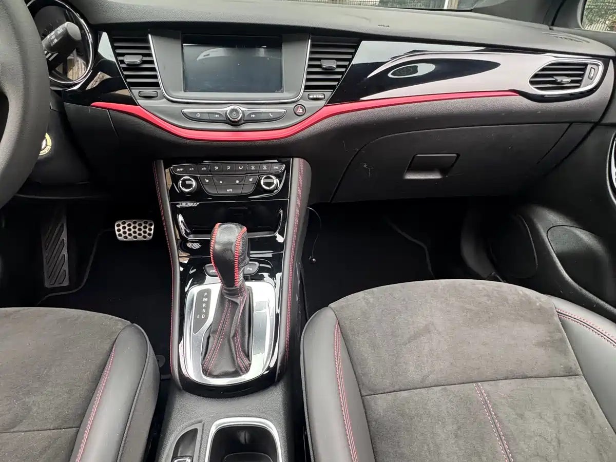 Buick Verano 2016 Hatchback GS 20T DCT Passion Sport фото 23