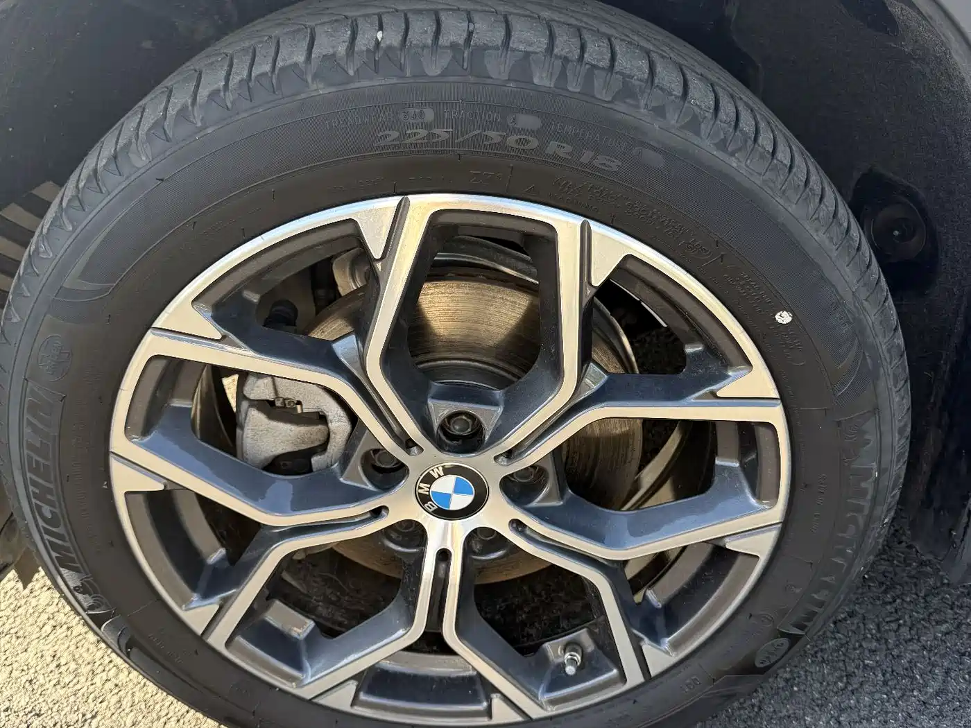BMW X1 2022 sDrive20Li Premium фото 22