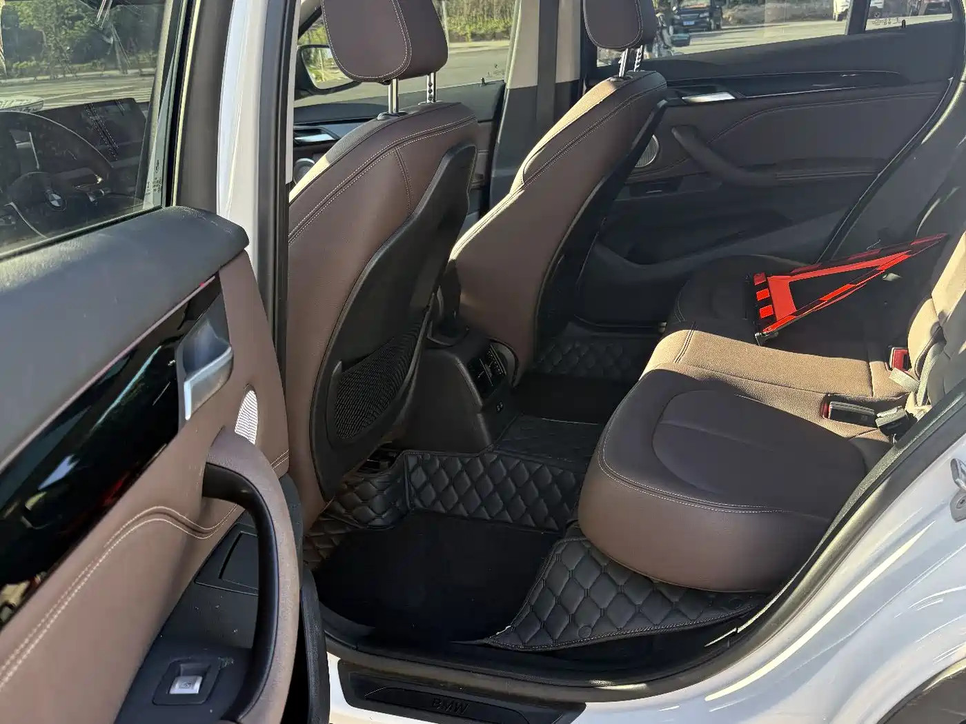 BMW X1 2022 sDrive20Li Premium фото 16