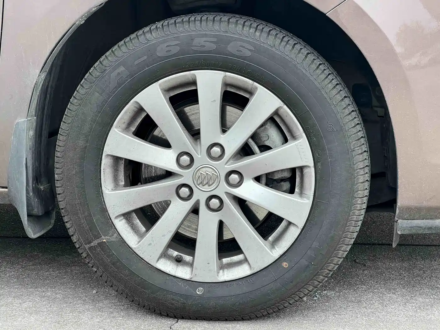 Buick GL8 2018 28T Comfort China VI фото 8