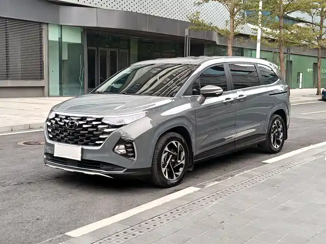 HYUNDAI KUSTU