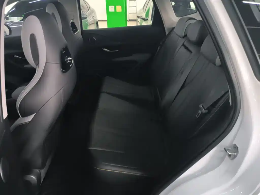 BYD Seal 05 DM-i 2025 DM-i 115KM Flagship фото 17