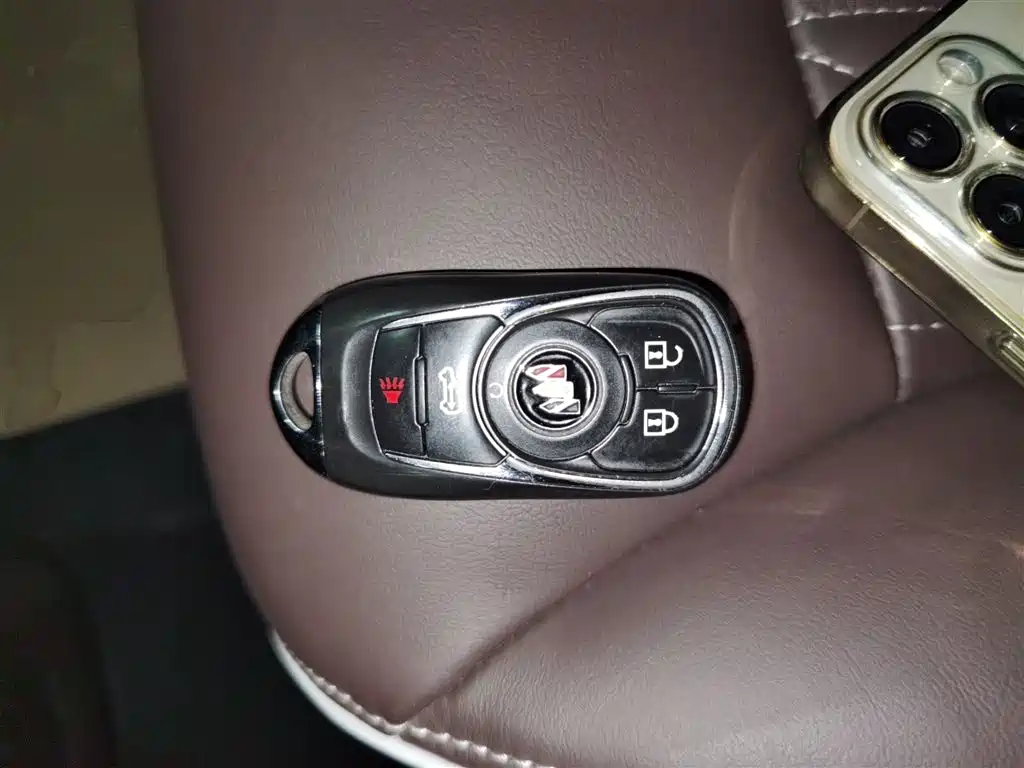Buick GL8 2023 Land Business Class 652T Luxury фото 7