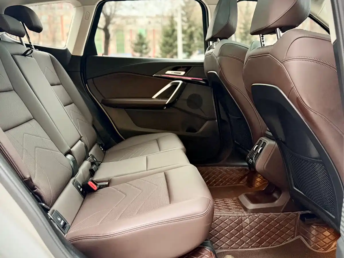 BMW X1 2023 sDrive20Li X Design Package фото 12