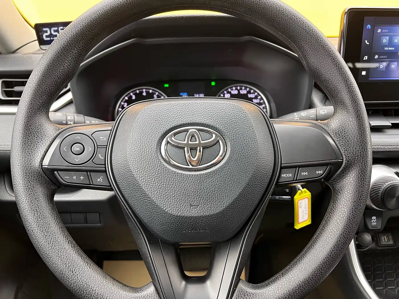 Toyota Wildlander 2024 2.0L CVT FWD Leading Edition фото 10