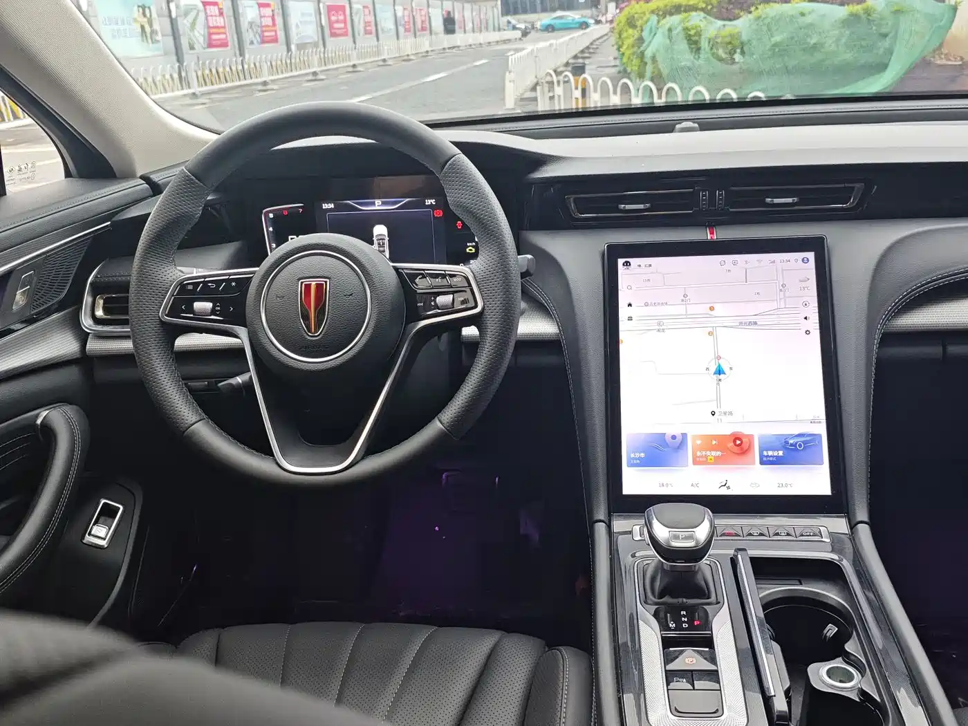 Hongqi H5 2023 1.5T DCT Smart Connect Joy Edition фото 6
