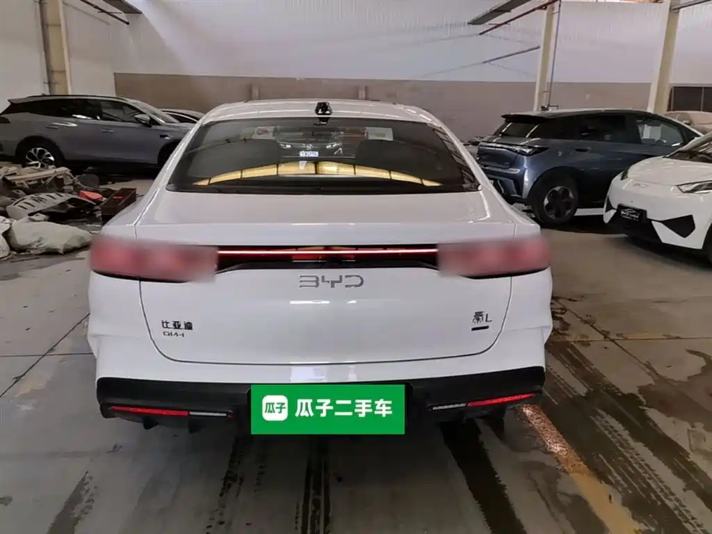 BYD Qin L 2025 DM-i Smart Drive Edition 120KM Surpassing фото 6