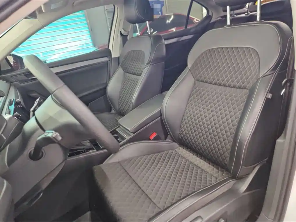 Škoda Superb 2018 TSI280 DSG Comfort (China V) фото 14
