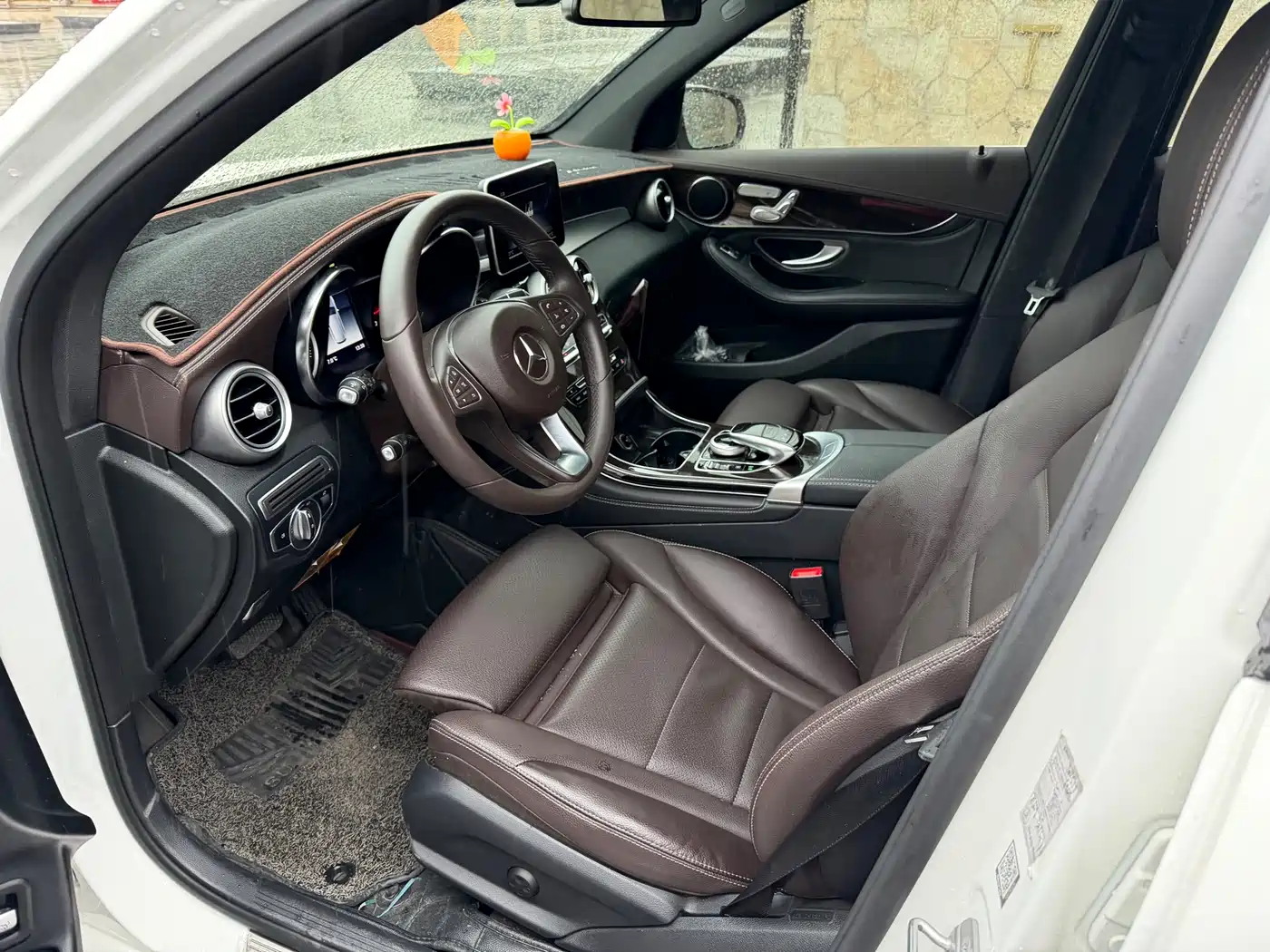 Mercedes-Benz GLC 2018 Facelift GLC 260 4MATIC Dynamic фото 9