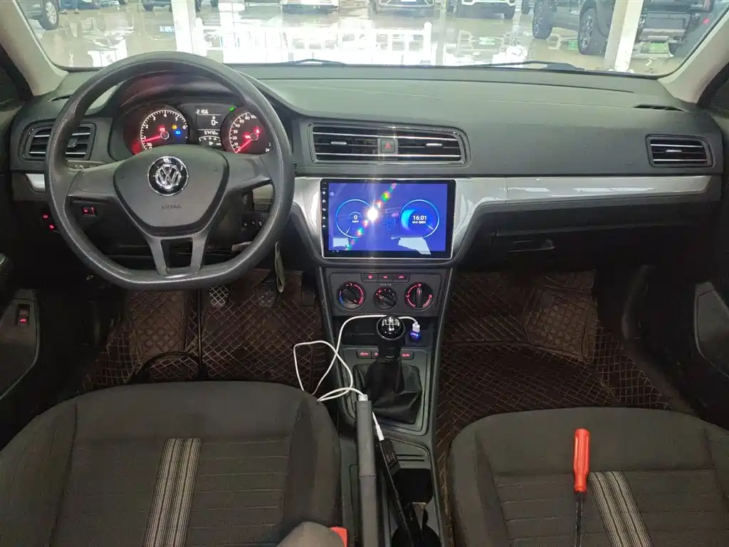 Volkswagen Lavida 2019 Lavida Start 1.5L Manual Trend (China VI) фото 6