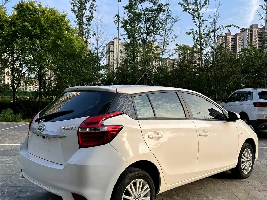 Toyota Vios FS 2017 1.5L CVT Fengchi Edition фото 5