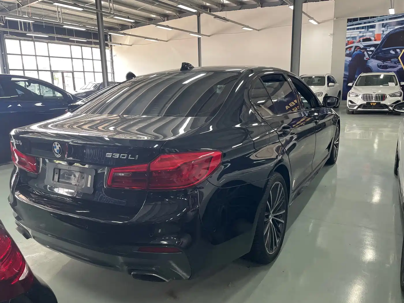 Фото 4 - BMW 5 Series