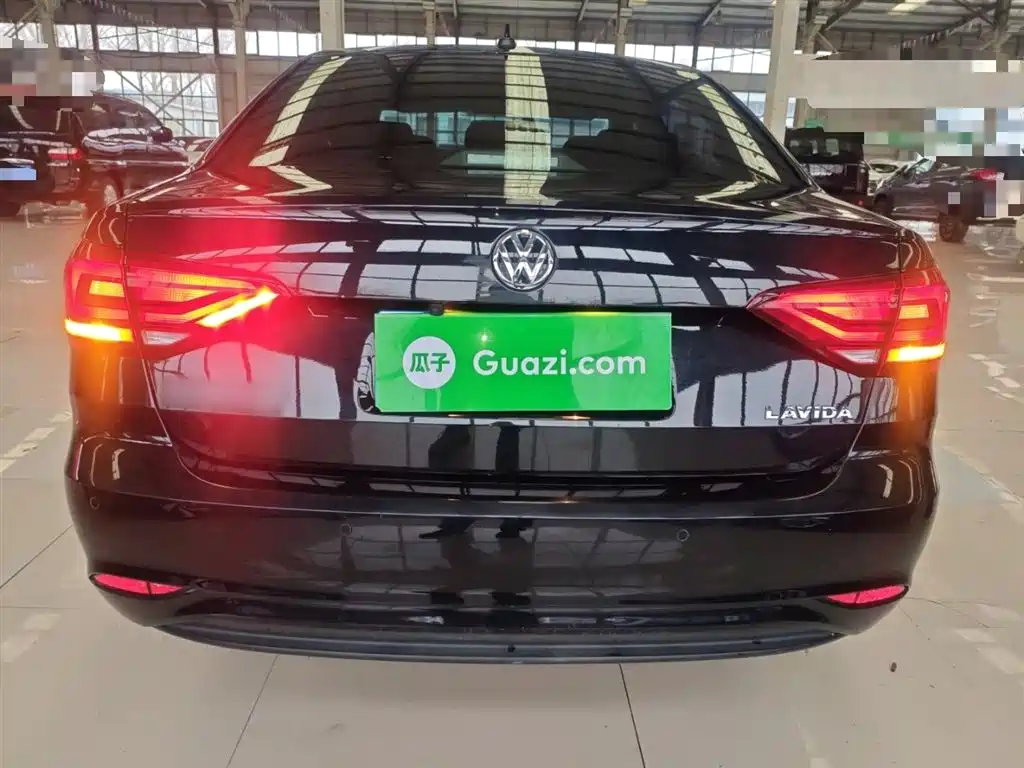 Volkswagen Lavida 2019 Lavida Start 1.5L Manual Trend (China VI) фото 4
