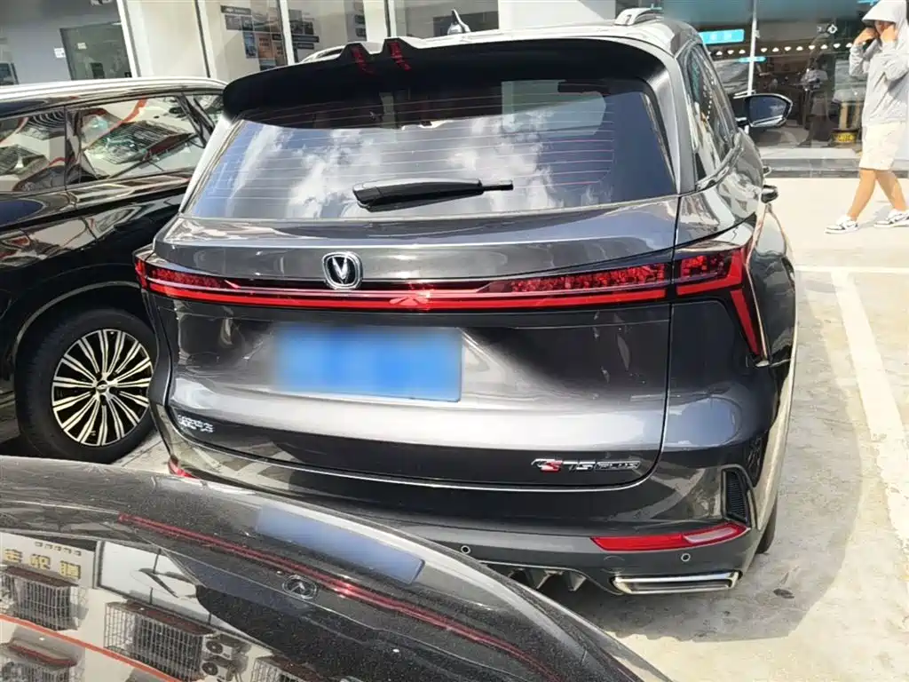 Фото 6 - Changan CS75 PLUS