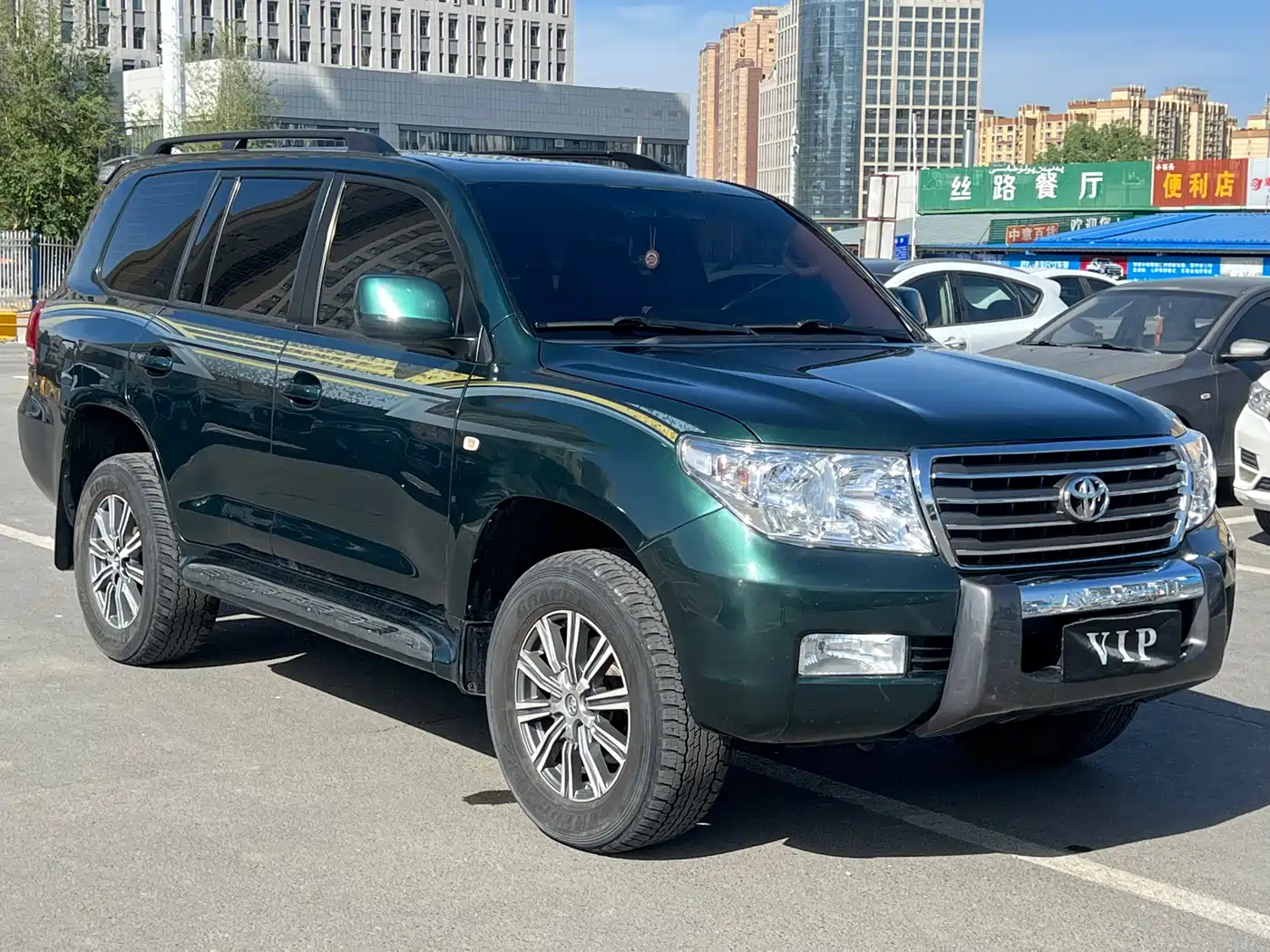 Toyota Land Cruiser 2010 Model 4.0L Automatic VX фото 3