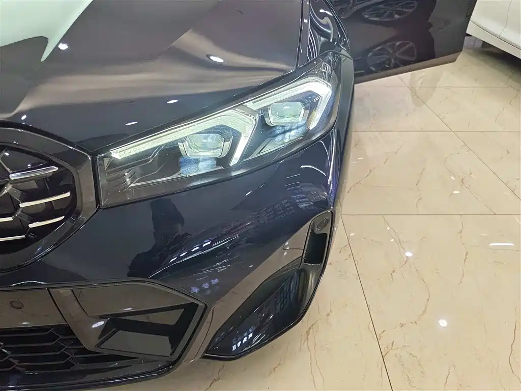 BMW 3 Series 2024 325i M Sport Package фото 7