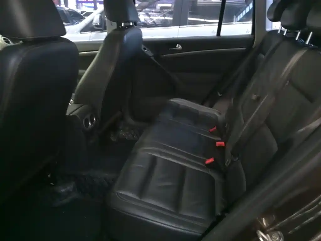 Volkswagen Tiguan 2016 280TSI Automatic 2WD Silk Road Comfort фото 17