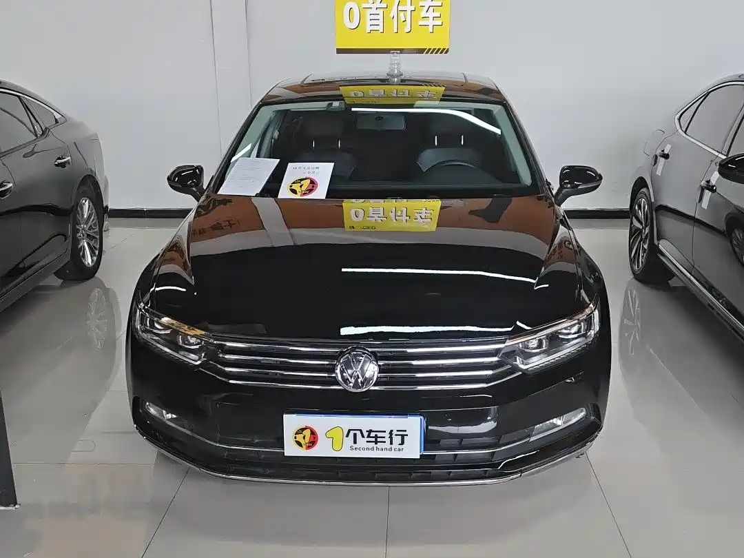 Volkswagen Magotan 2018 330TSI DSG Leading фото 2