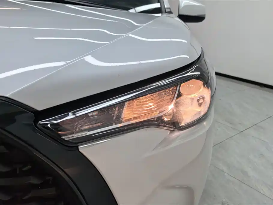 Toyota Corolla Cross 2024 2.0L Smart Hybrid Dual Engine Pioneer Edition фото 5