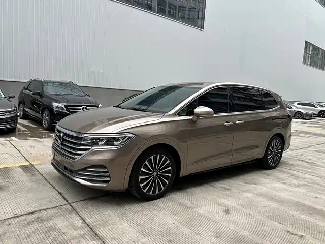  Volkswagen Viloran 2020 380TSI Premium