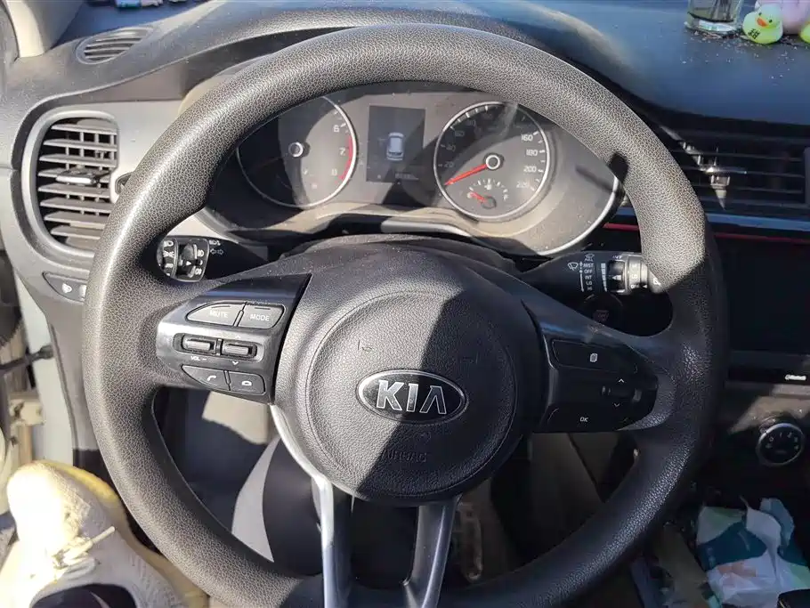 Kia KX CROSS 2017 1.4L AT GLS фото 15