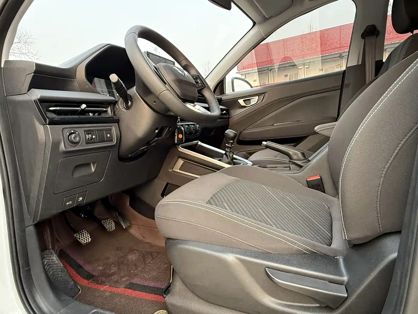 Wuling Motors Wuling Xingchi 2024 2022 1.5L Manual Freedom Edition